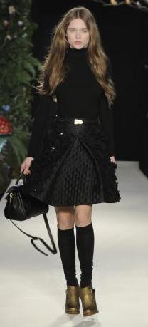 32_MULBERRY_AW11_7402.jpg