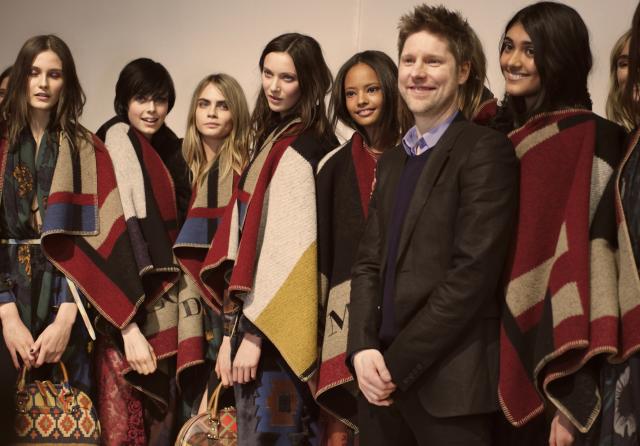 Backstage_at_the_Burberry_Prorsum_Womenswear_Autumn_Winter_2014_Show_in_Londo_001.jpg