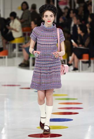Chanel_Cruise_2016_16.jpg