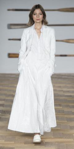 DAKS_SS18_3.jpg