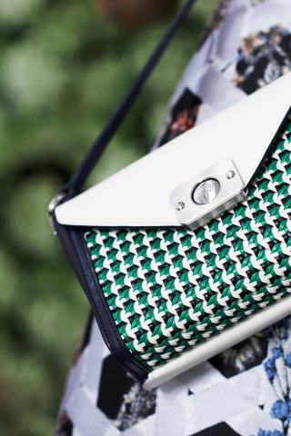 Mulberry_SS15_Look_02_detail.jpg