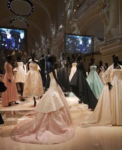Paris_Dior_Autumn_17_102.jpg