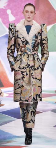 Schiaparelli_HCFW1617_look_13.jpg