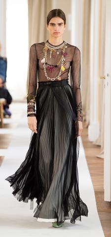 Schiaparelli_HC_FW17-18_look19a.jpg