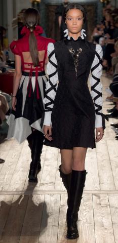 VALENTINO_HC_FW1617_19.jpg