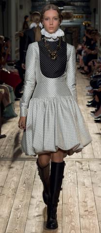 VALENTINO_HC_FW1617_29_%282%29.jpg