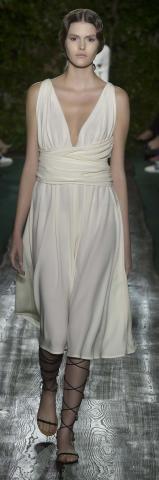 Val-01-haute-couture-fall-winter-2014-15.jpg
