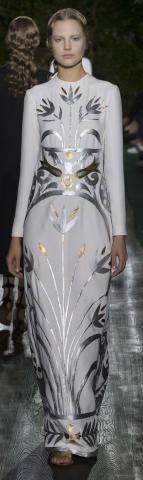 Val-08-haute-couture-fall-winter-2014-15.jpg