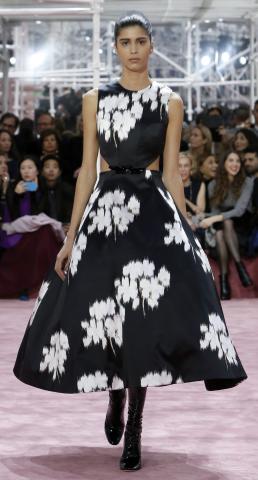 women_Dior_HC_PE2015_09_%282%29.jpg