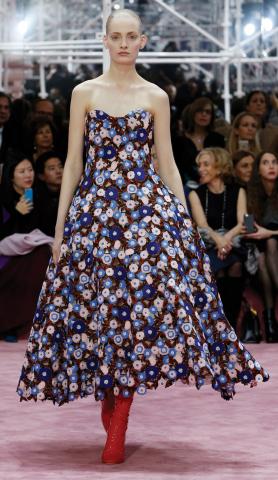 women_Dior_HC_PE2015_37.jpg
