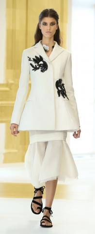 women_Dior_HC_W16-17_12.jpg