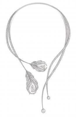 CHANEL_COLLIER_PLUME_8548.jpg