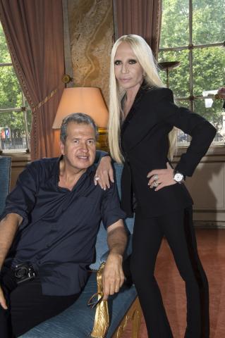 HC_AW_14-15_Mario_Testino%3BDonatella_Versace_DSC_1165_R.JPG